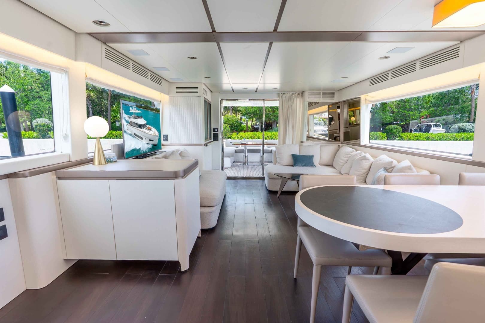 2023 Azimut Magellano 66