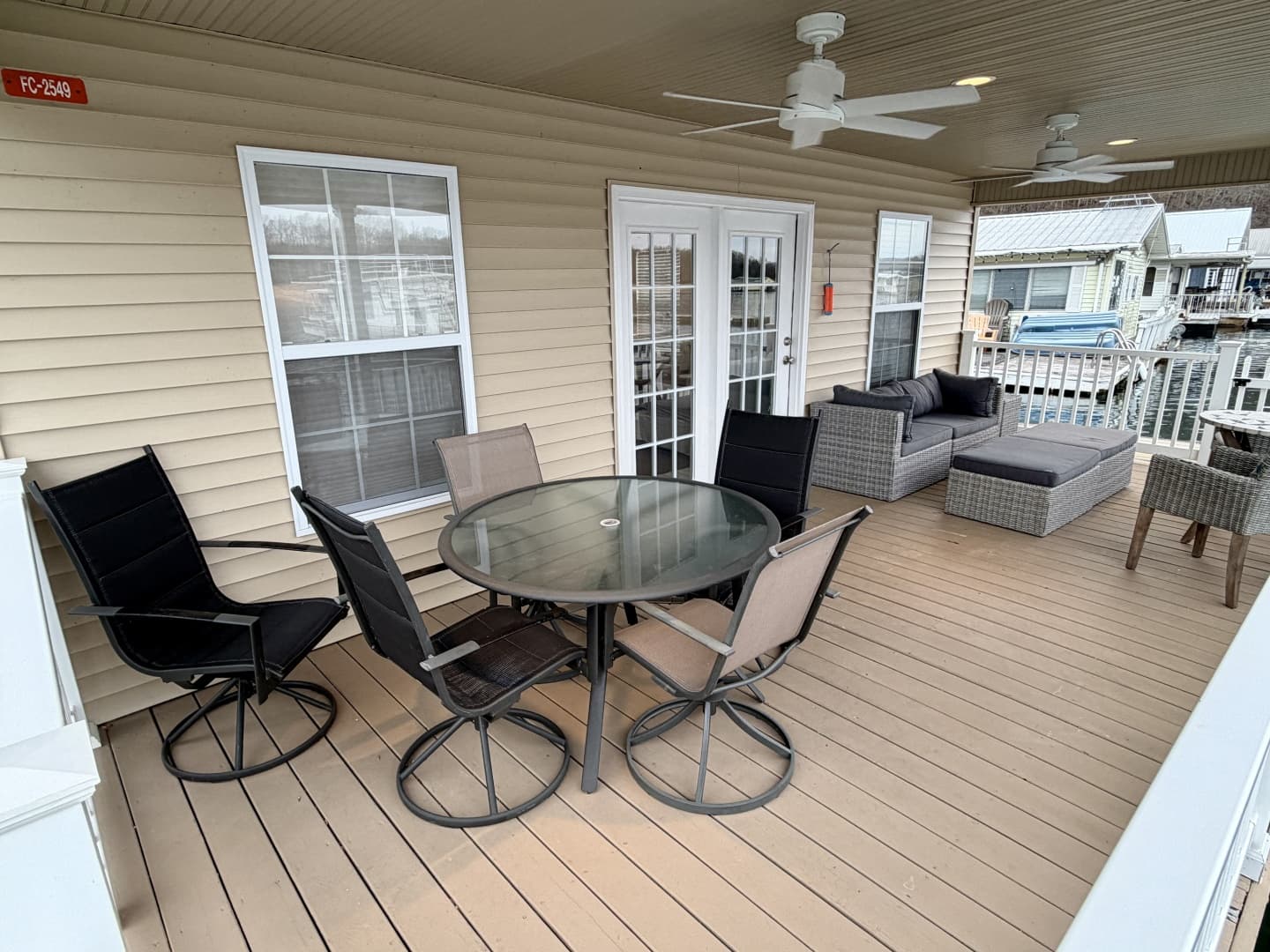 2002 Custom 23 x 31 Floating Cabin - Approx 729sqft