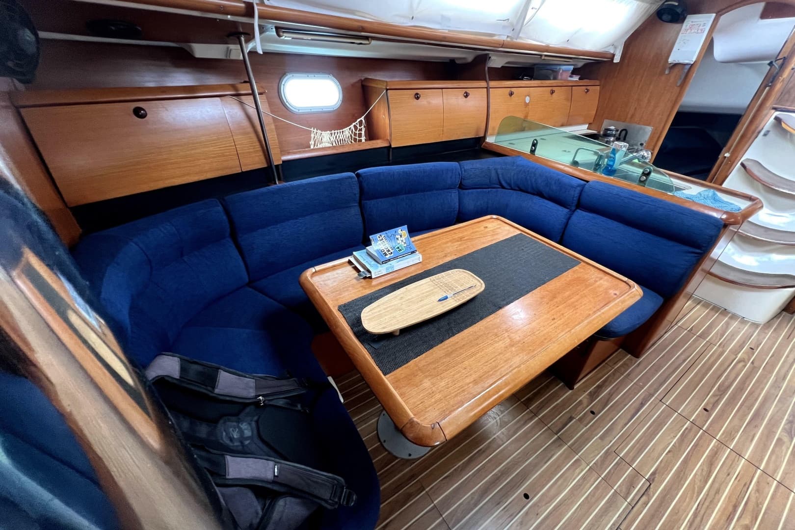 2002 Jeanneau Sun Odyssey 40