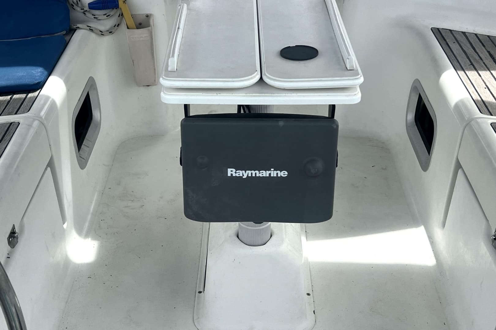 2002 Jeanneau Sun Odyssey 40