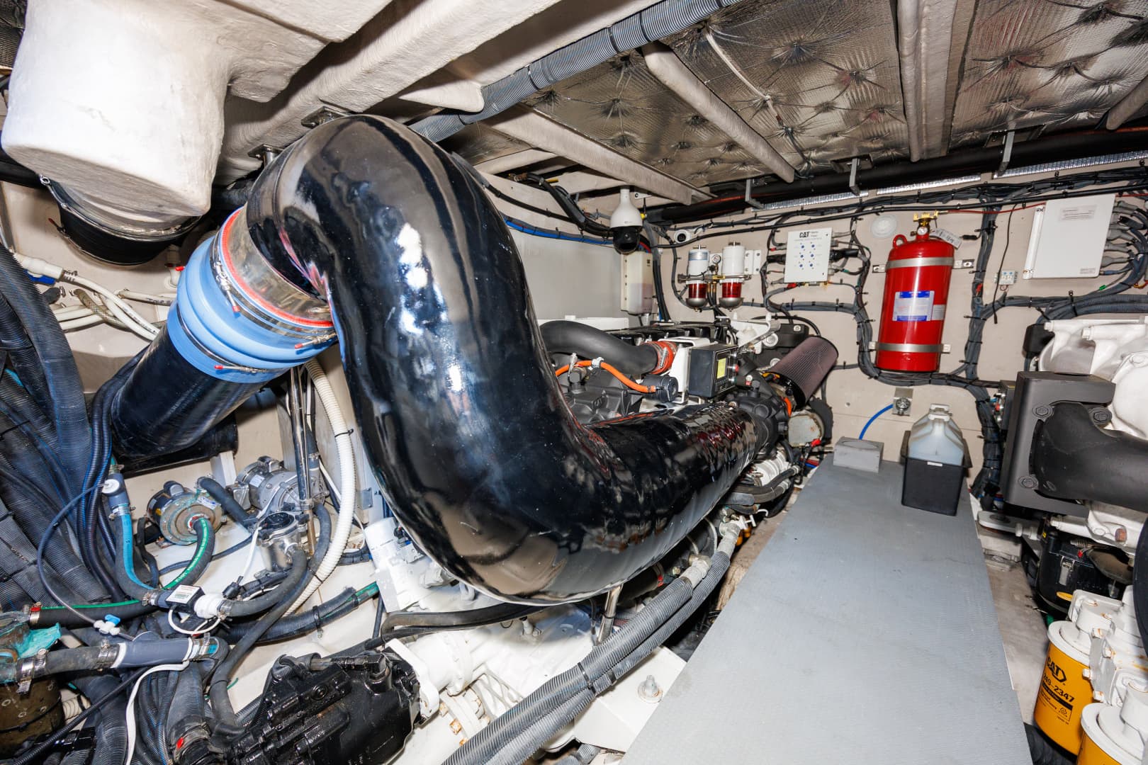 2017 Sea Ray L650 Fly
