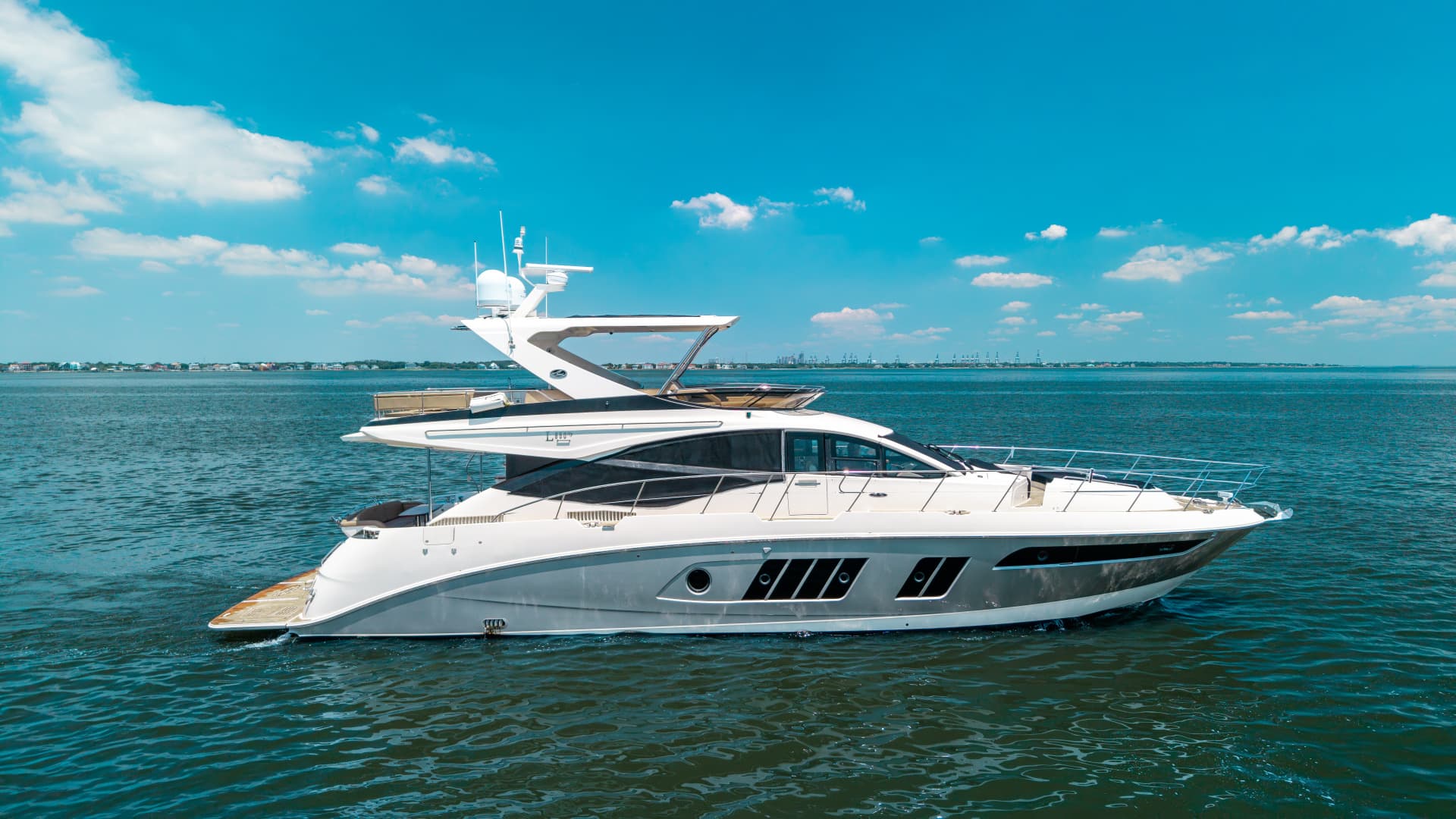 2017 Sea Ray L650 Fly