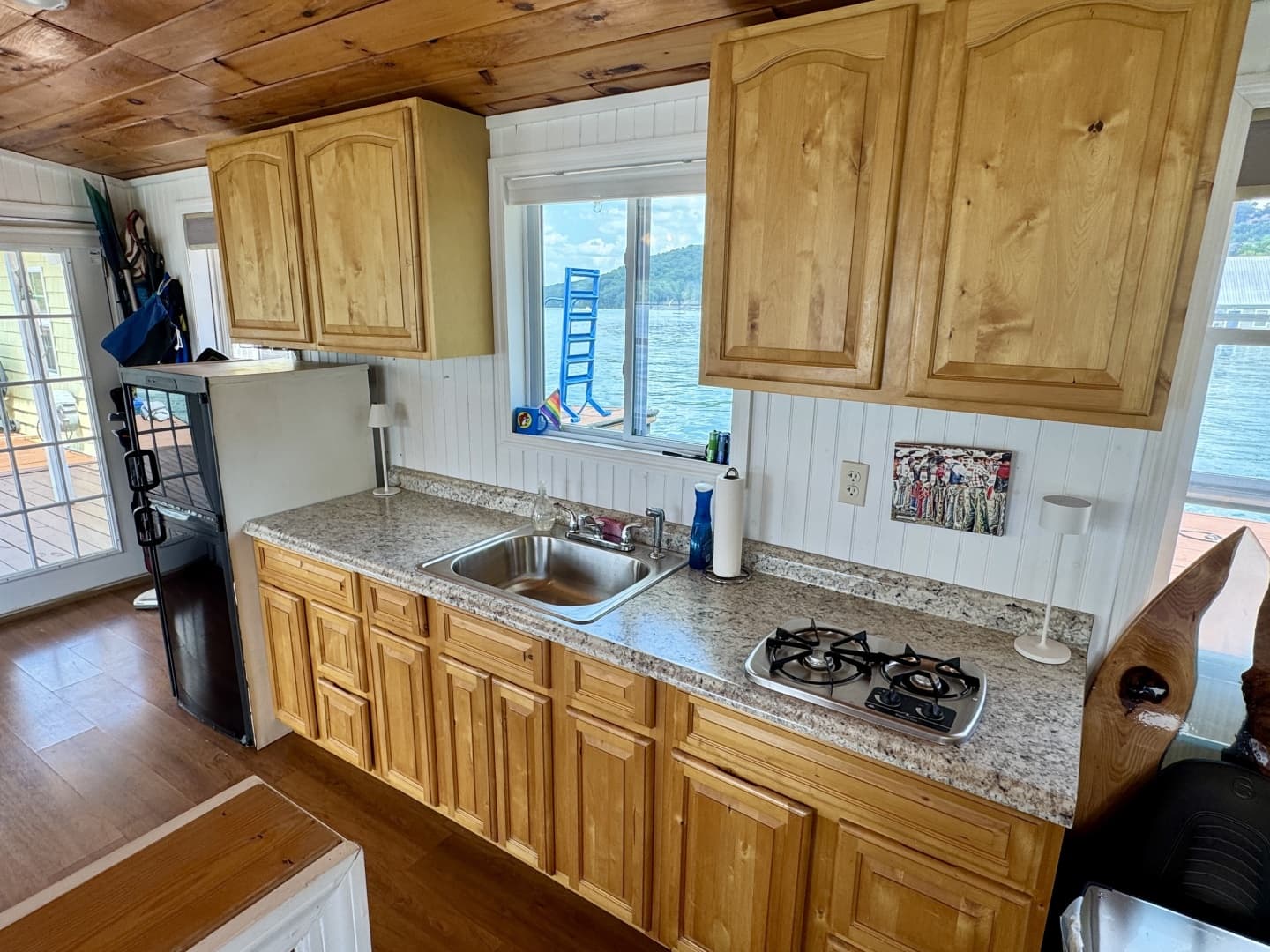 2008 Custom 13 x 29 Floating Cabin Approx 377sqft