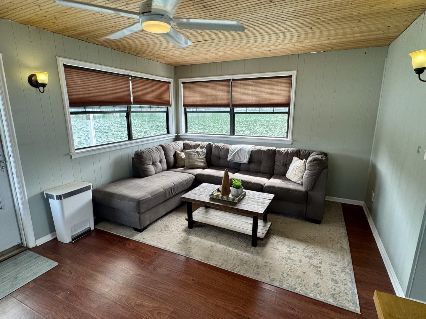 1978 Custom 18 x 24 Off-Grid Floating Cabin Approx 385sqft