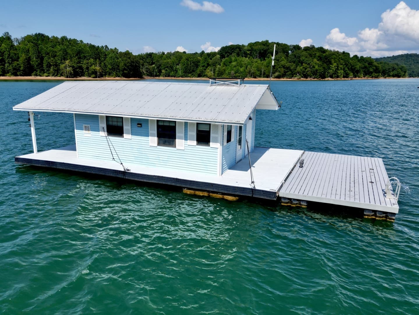 1978 Custom 18 x 24 Off-Grid Floating Cabin Approx 385sqft
