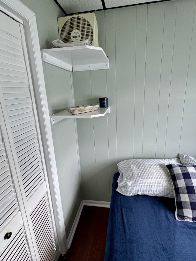 1978 Custom 18 x 24 Off-Grid Floating Cabin Approx 385sqft