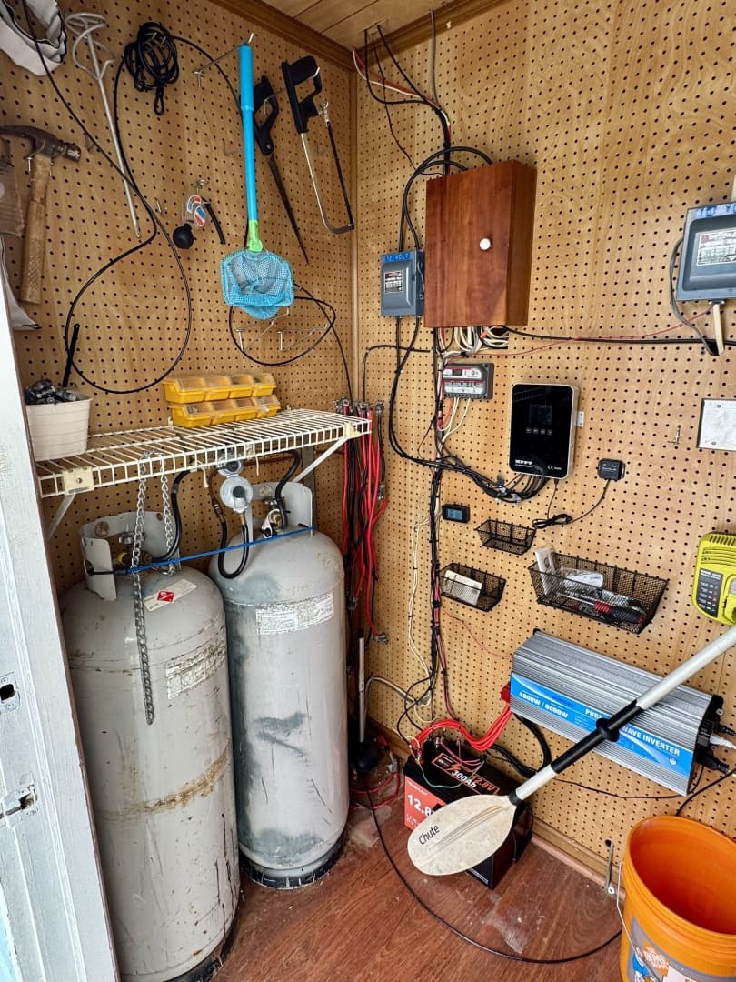 1978 Custom 18 x 24 Off-Grid Floating Cabin Approx 385sqft