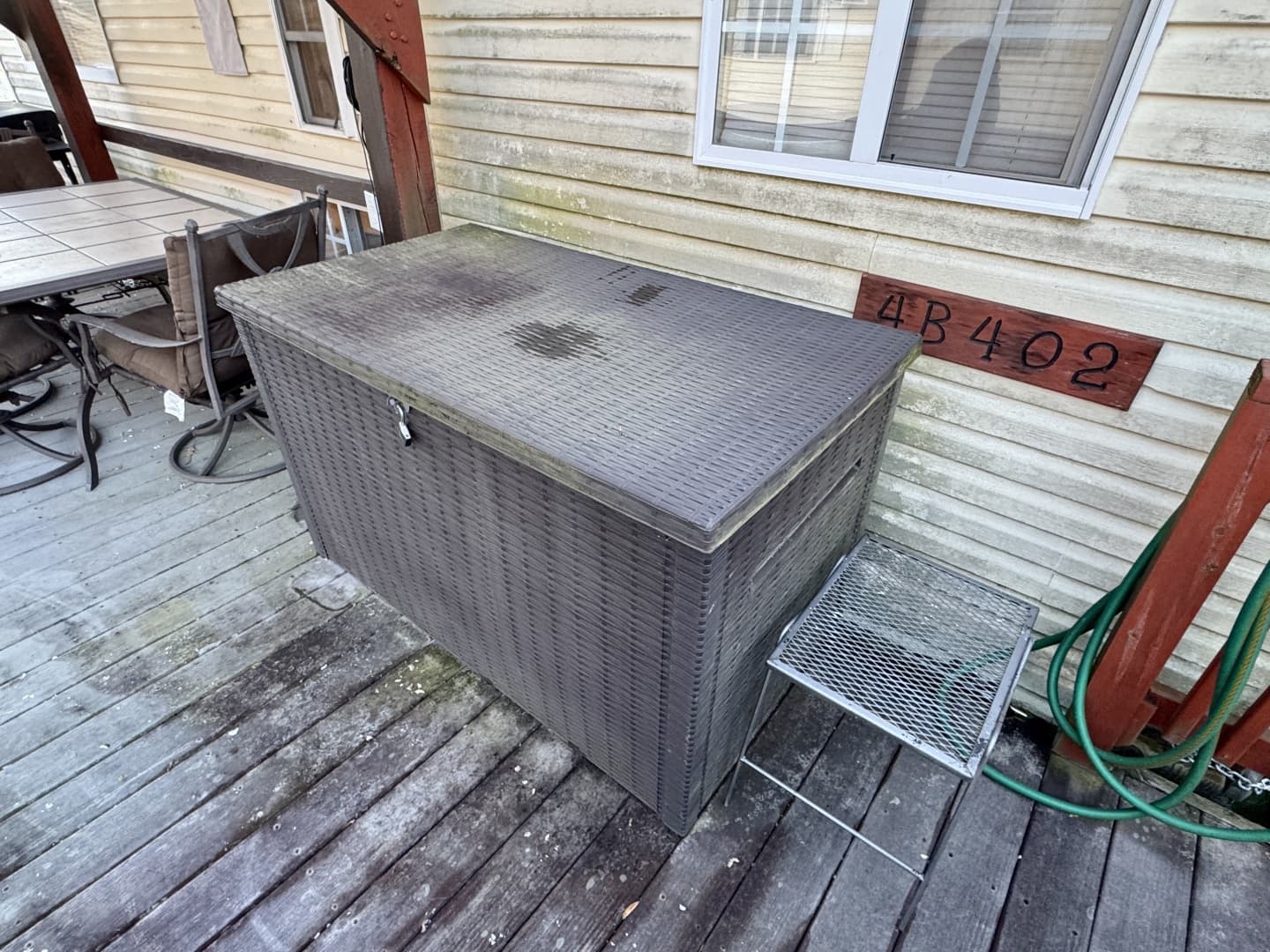 1978 Custom 16 x 26 Floating Cabin Project 395sqft
