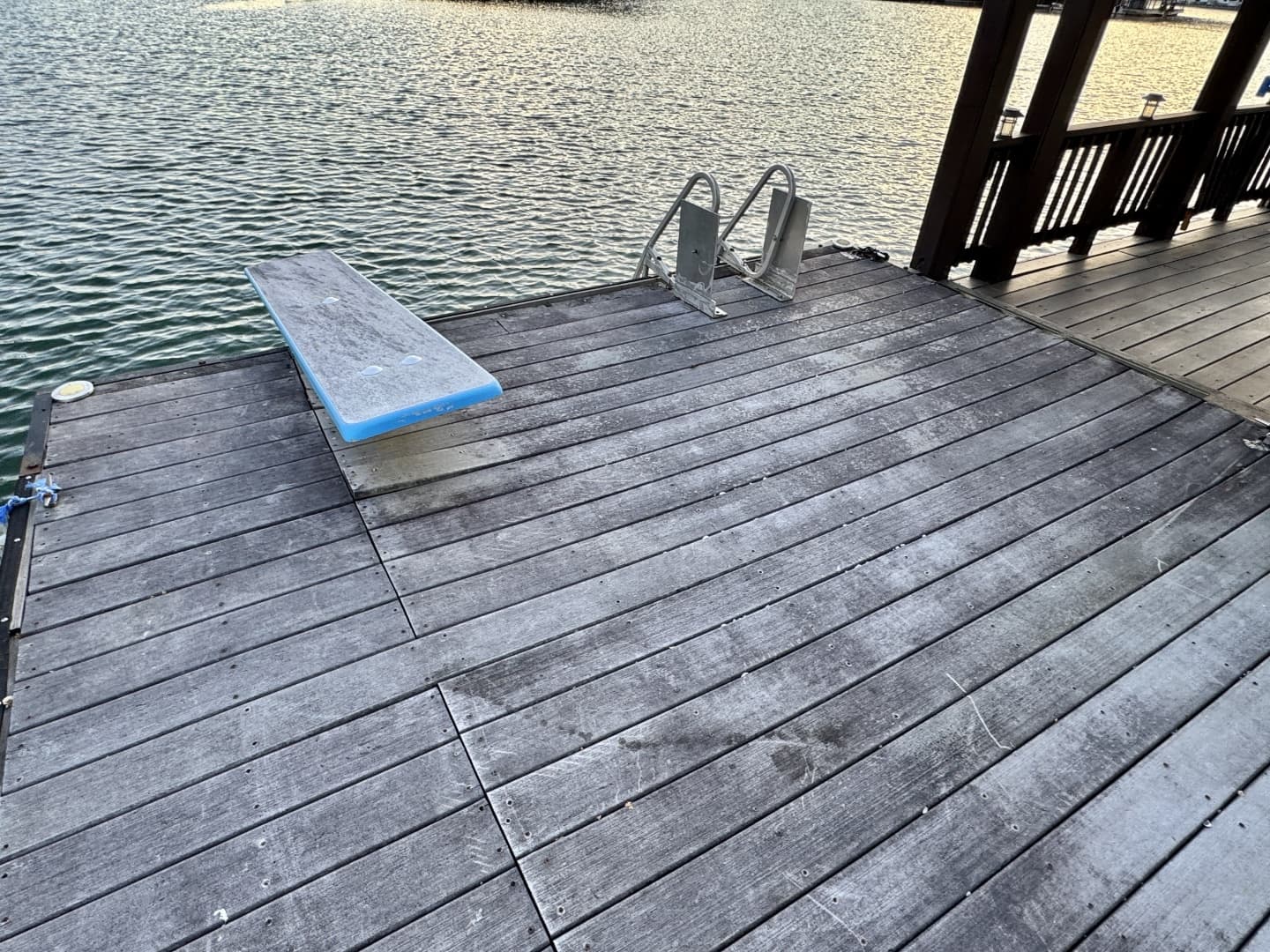 1978 Custom 16 x 26 Floating Cabin Project 395sqft