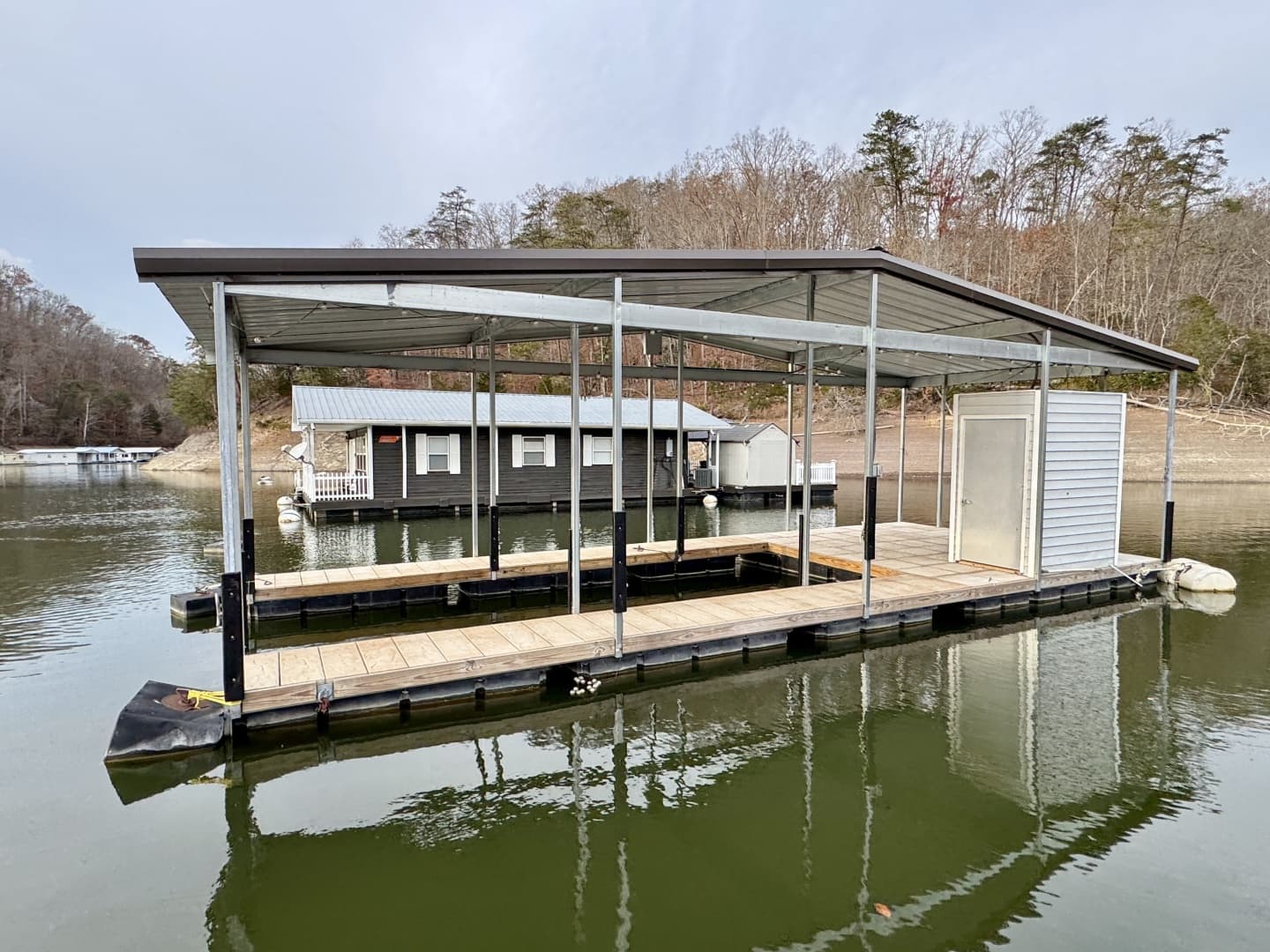 2022 Custom Premier Docks 16 x 40 Solar Powered Dock