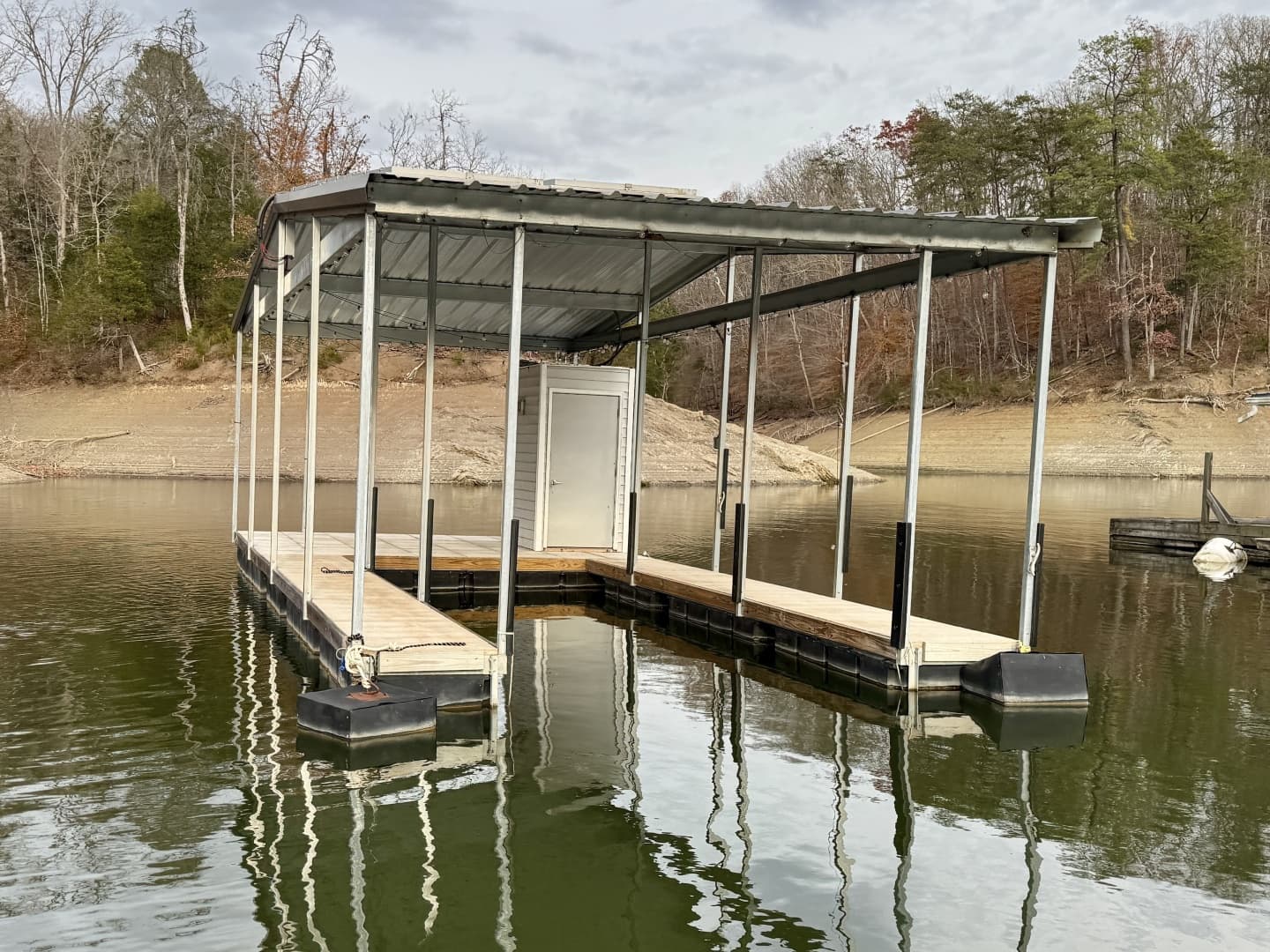 2022 Custom Premier Docks 16 x 40 Solar Powered Dock