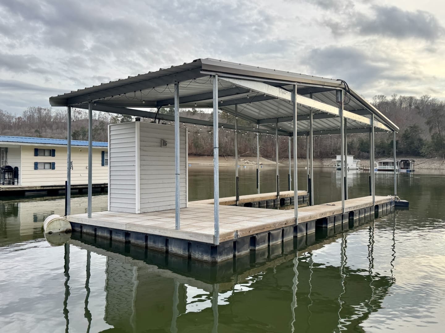 2022 Custom Premier Docks 16 x 40 Solar Powered Dock