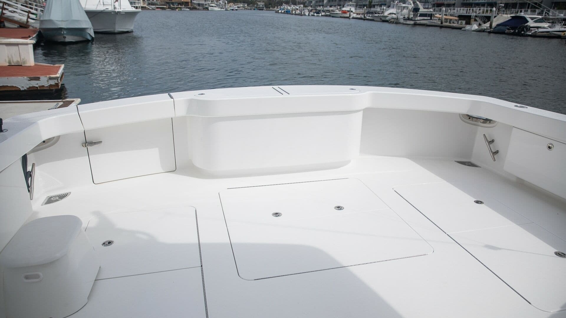 2020 58 Viking Convertible - Uno Mas 