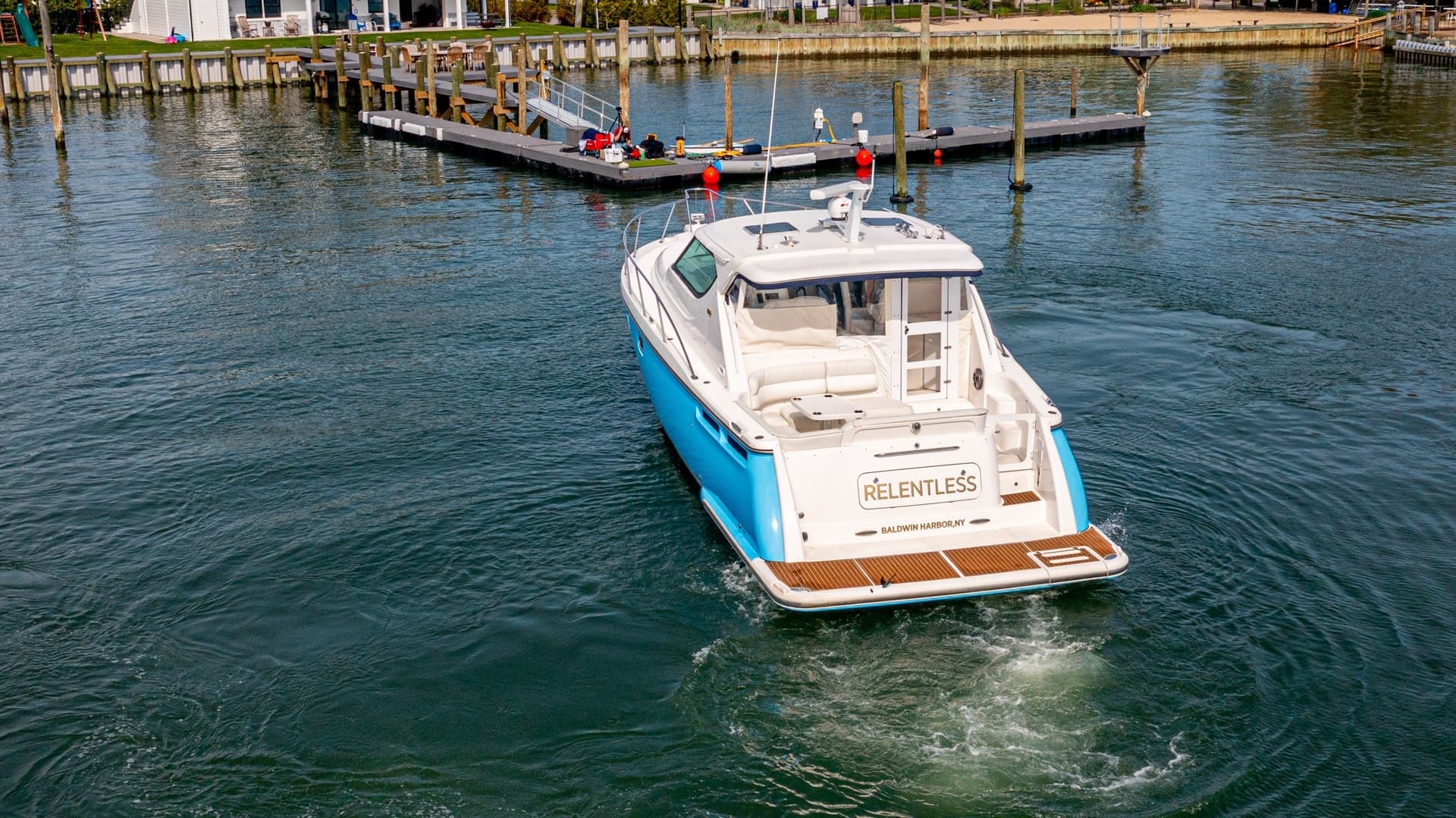 2006 Tiara Yachts 4300 Sovran