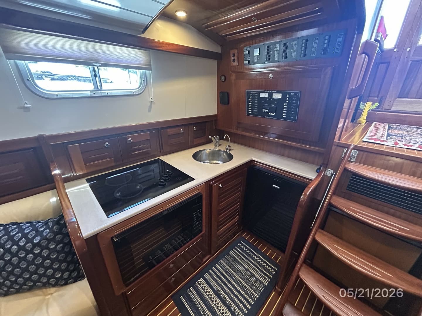 43' Menorquin galley1