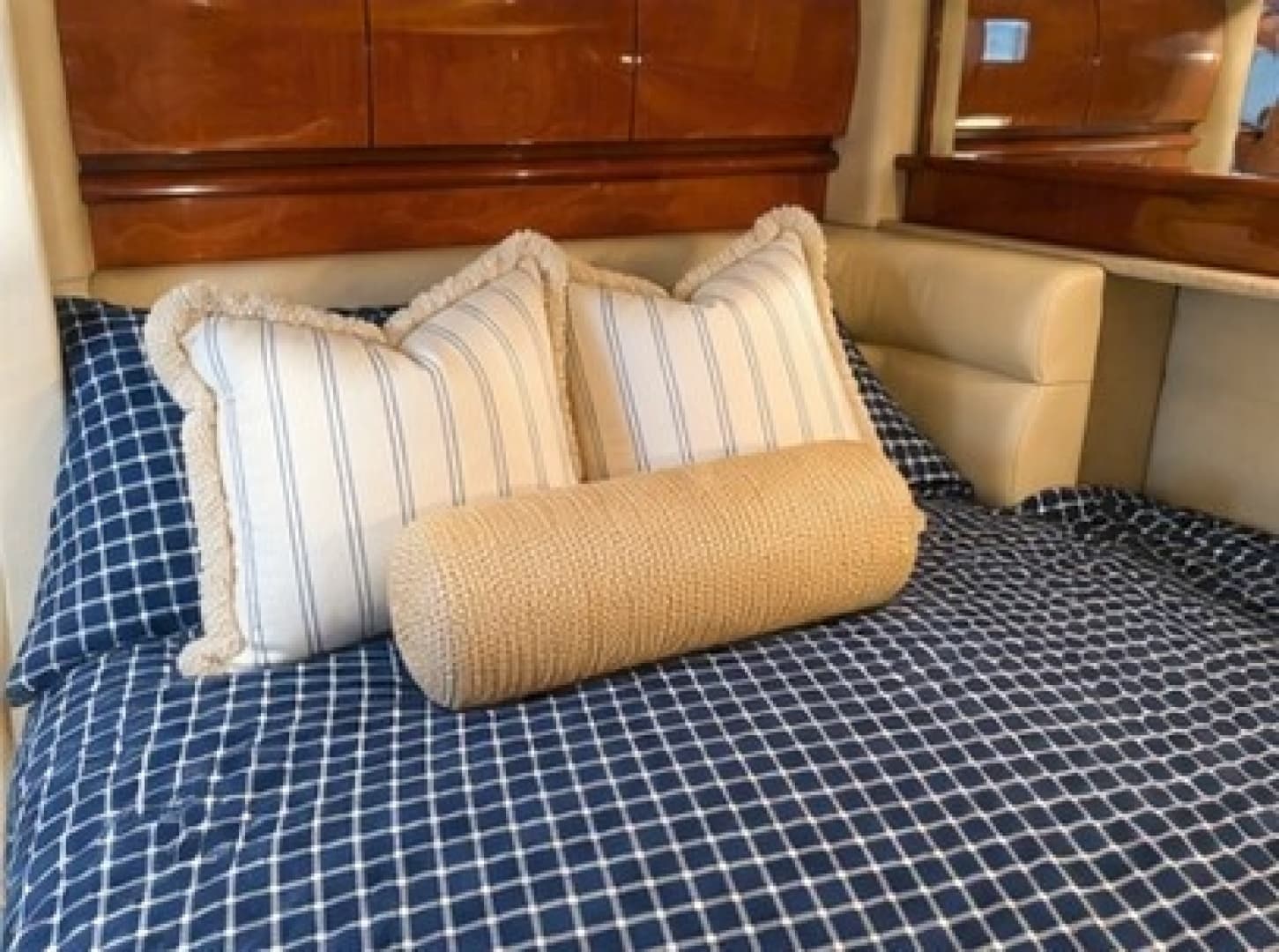 2005 Sea Ray 420 Sundancer