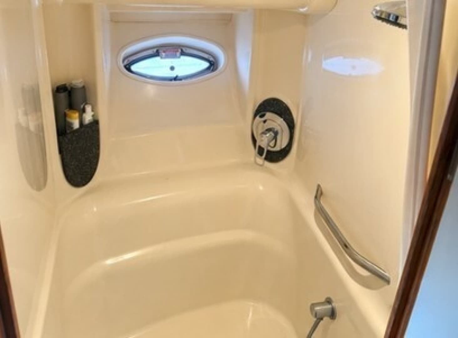 2005 Sea Ray 420 Sundancer