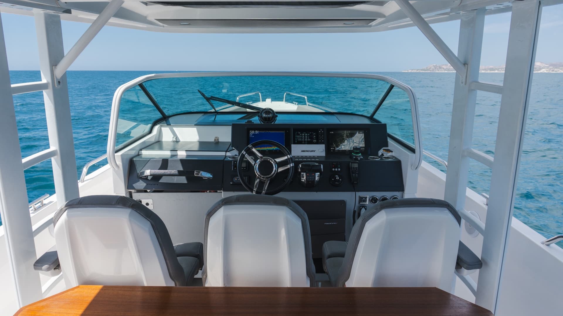 2020 Axopar 37 Sun Top