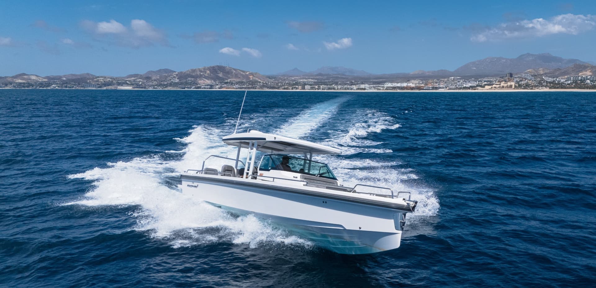 2020 Axopar 37 Sun Top