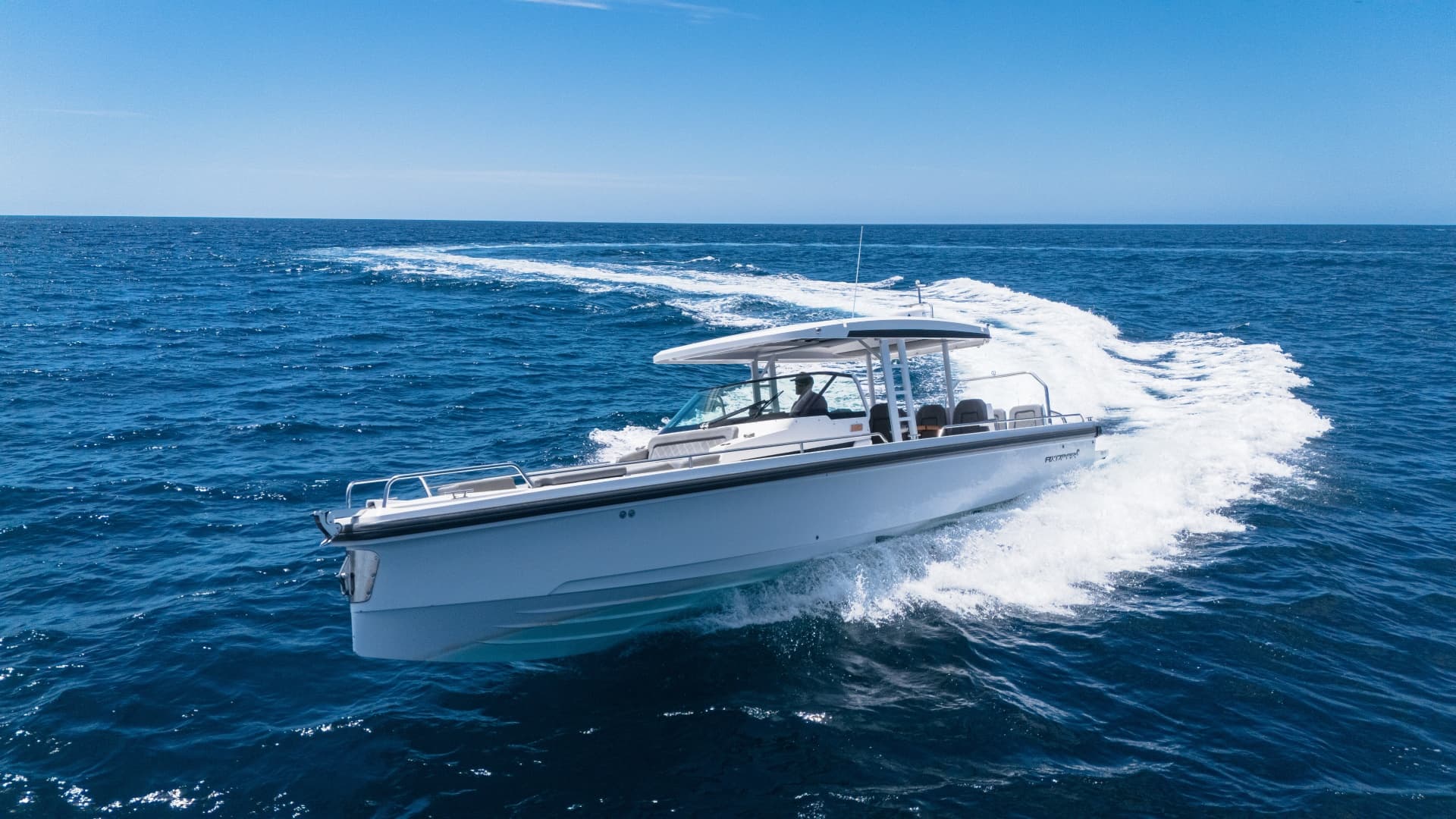 2020 Axopar 37 Sun Top