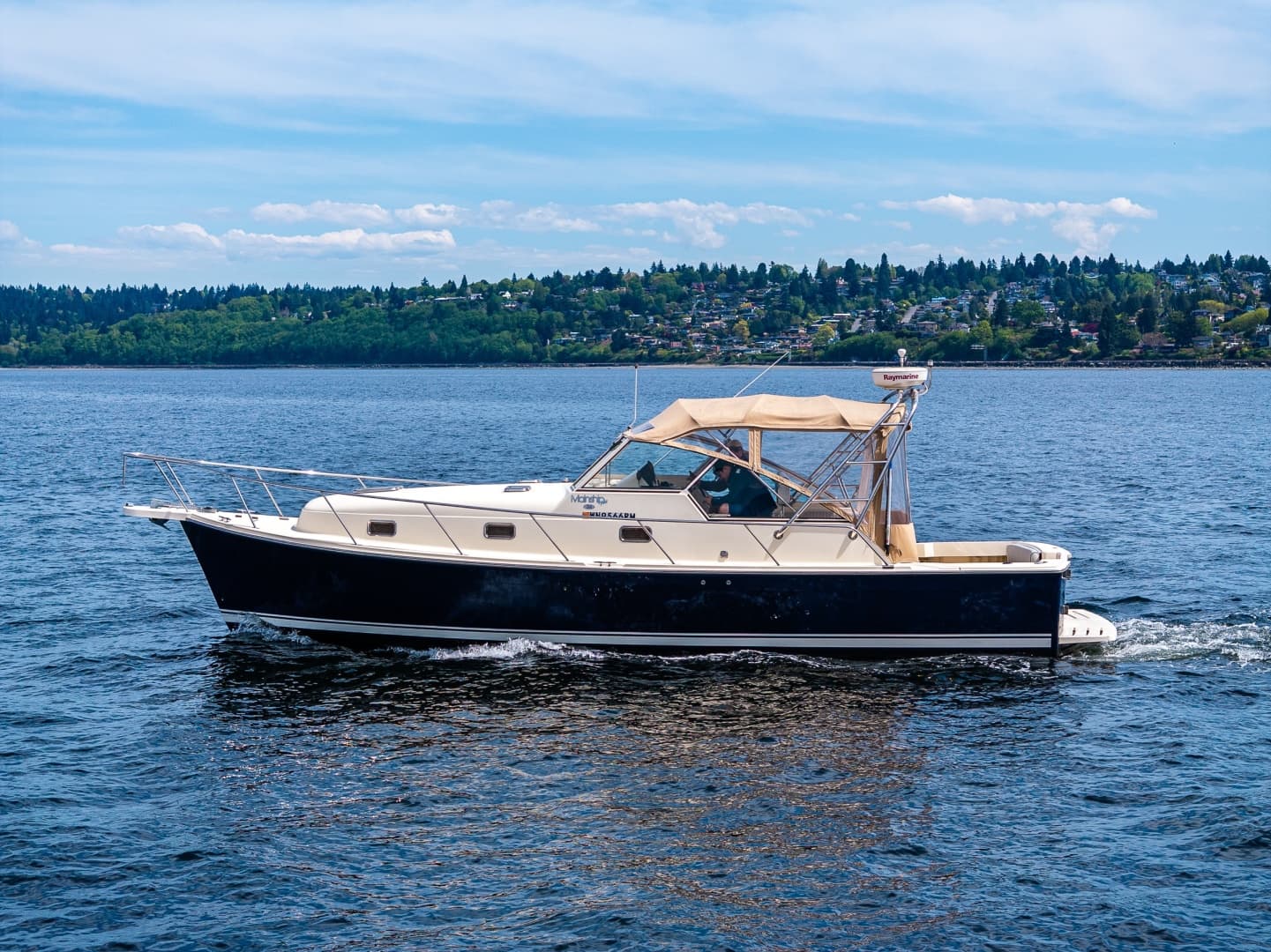 2004 Mainship Pilot 34
