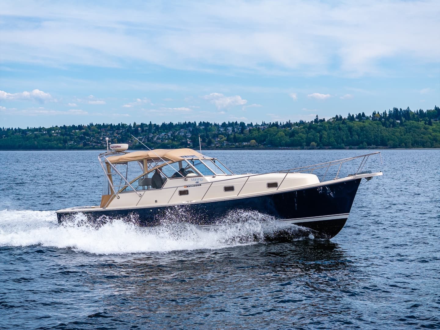 2004 Mainship Pilot 34