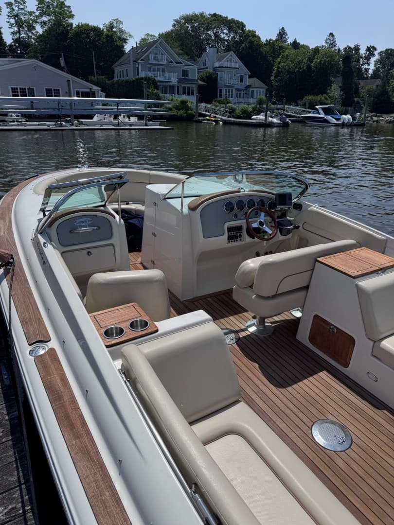 2008 Chris-Craft 28 Launch