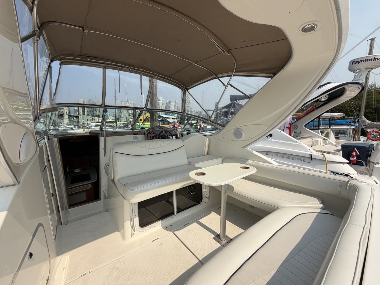 2003 Maxum 2900 SCR