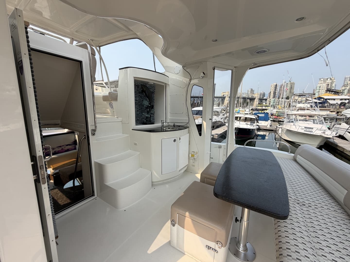 2008 Carver 47MY