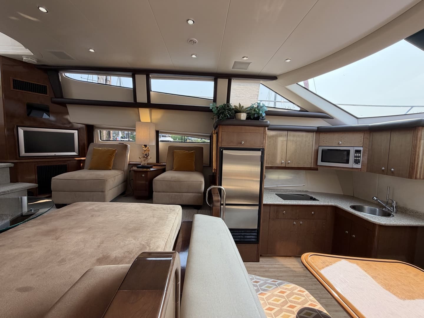 2008 Carver 47MY