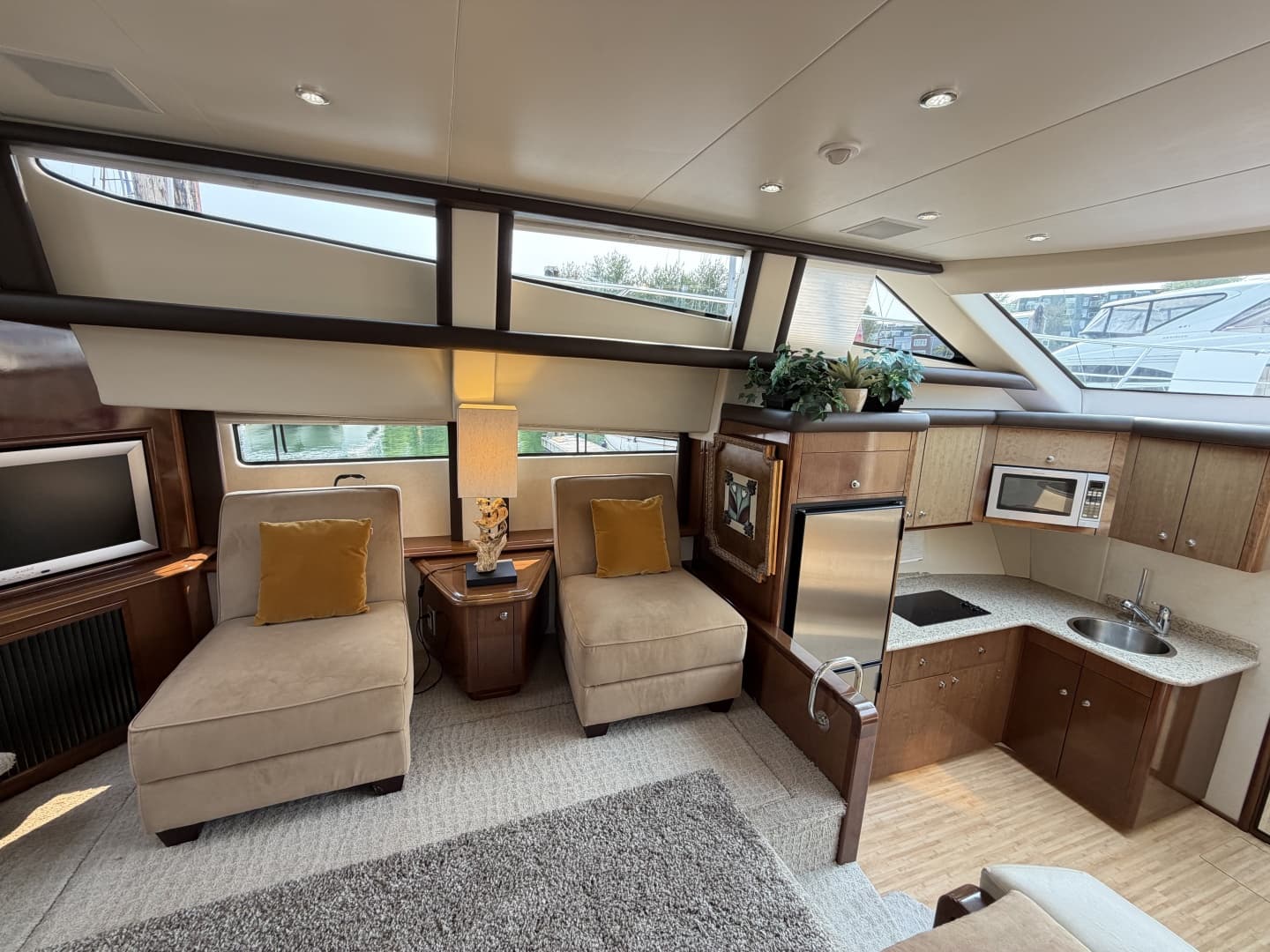 2008 Carver 47MY