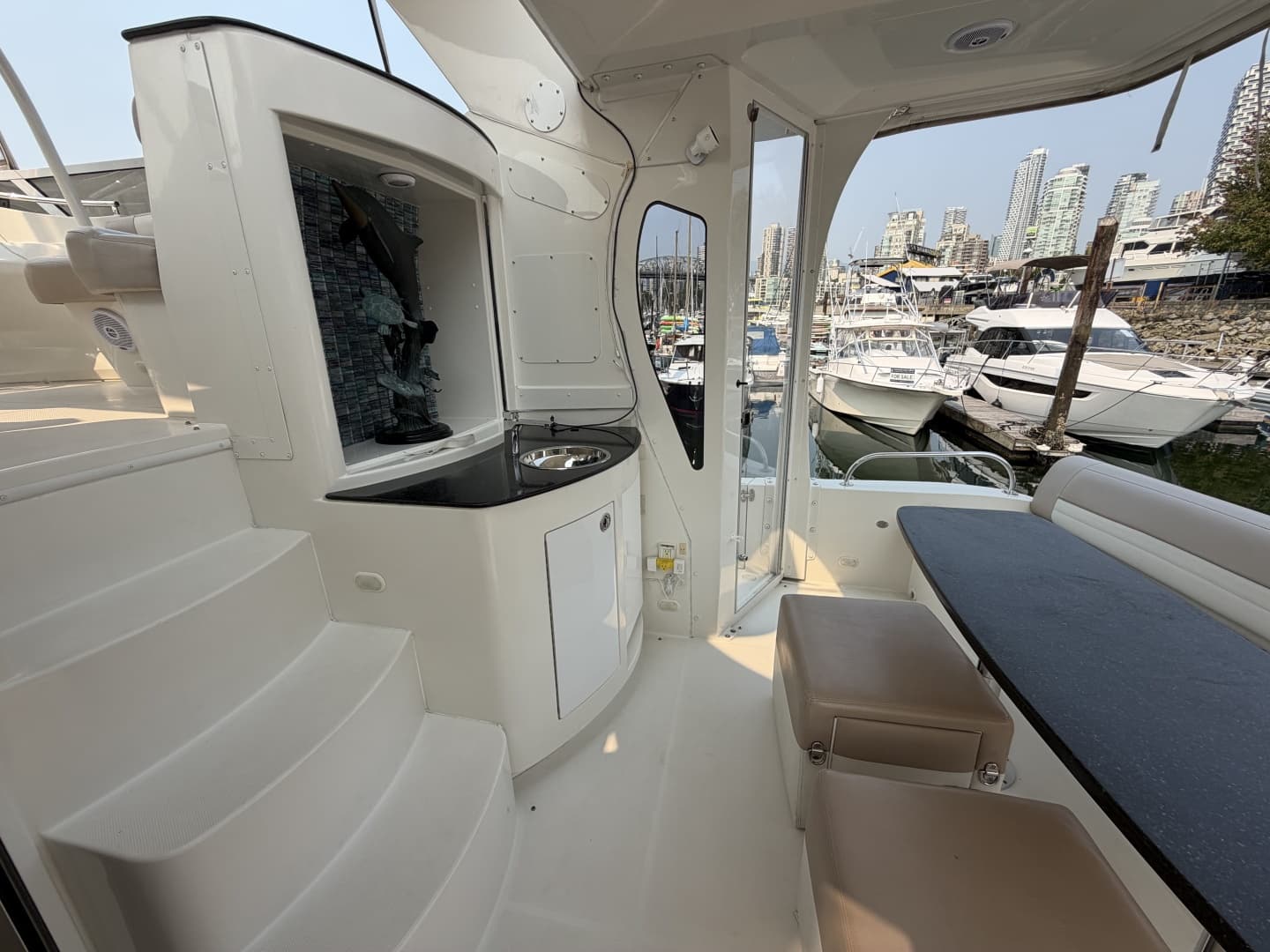 2008 Carver 47MY