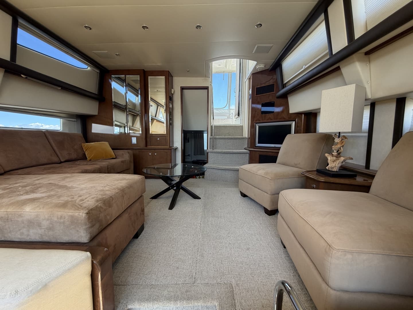 2008 Carver 47MY