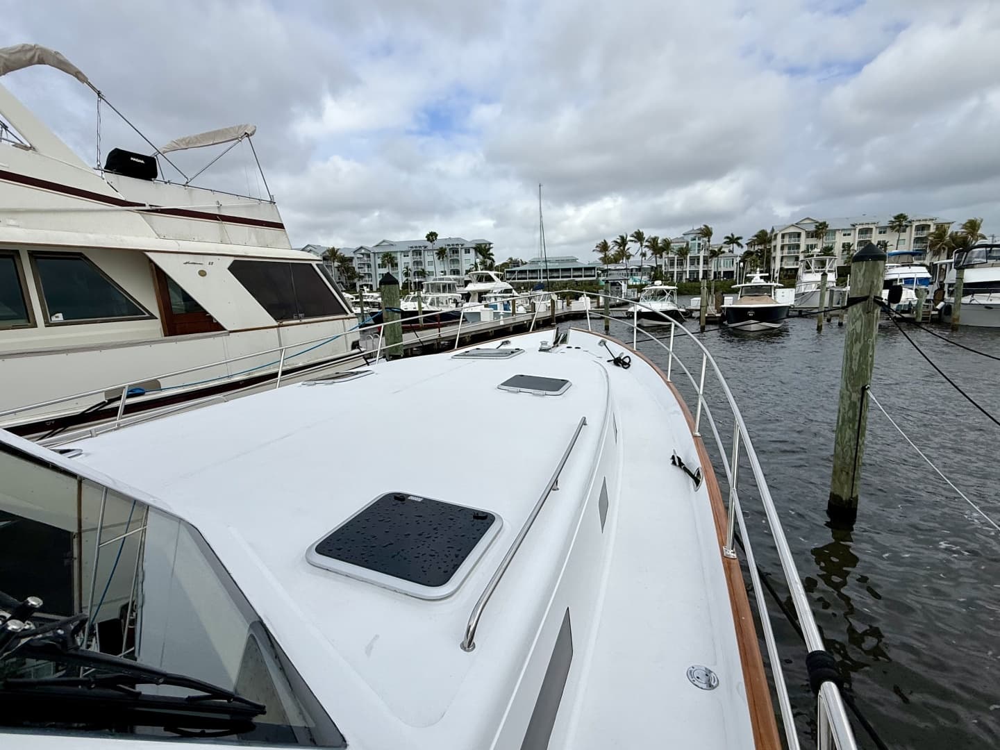 2002 Legacy Yachts 52