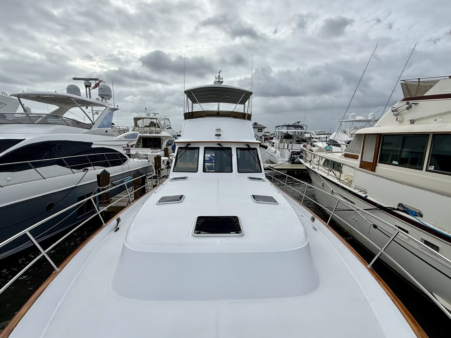 2002 Legacy Yachts 52