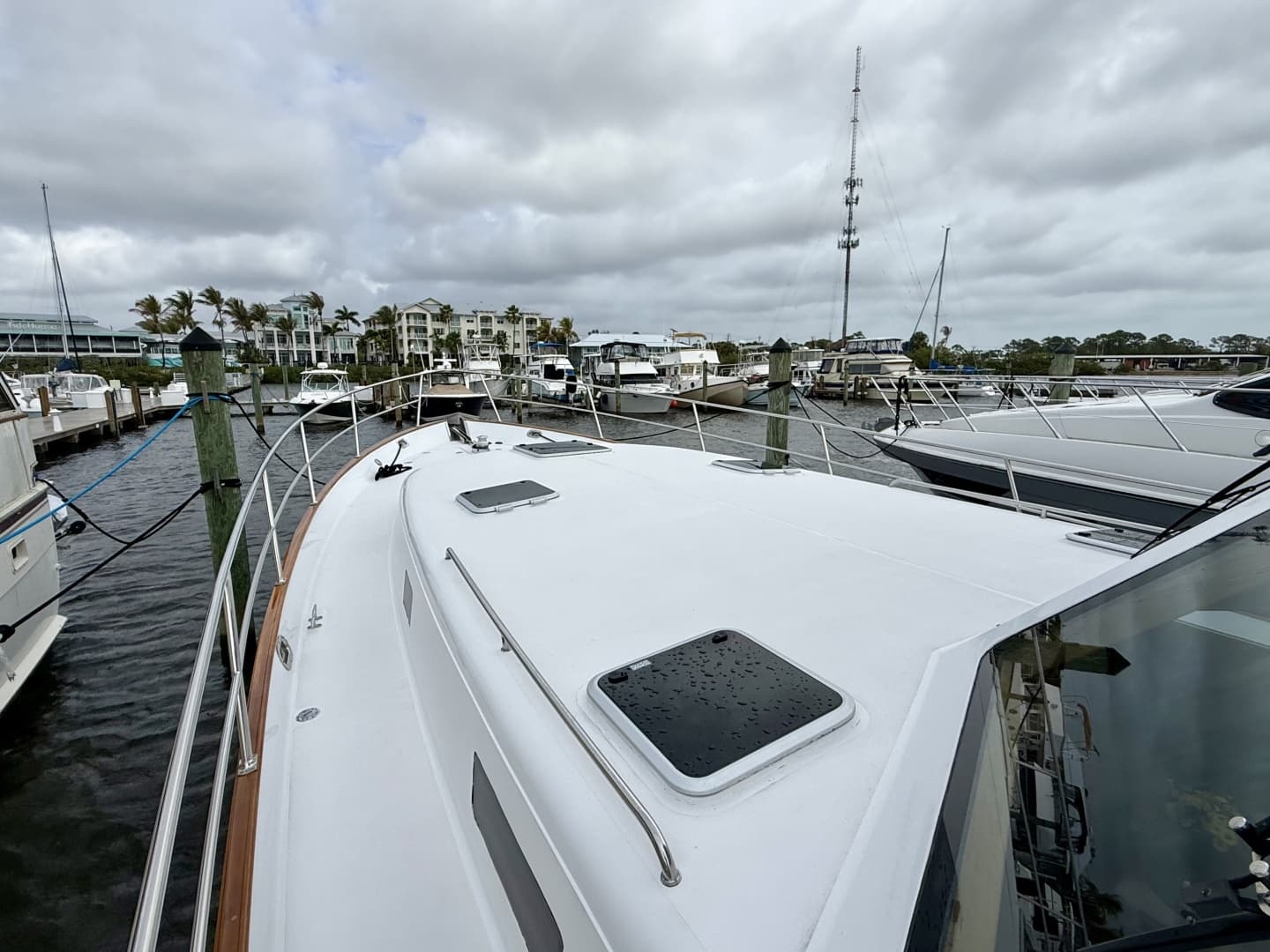 2002 Legacy Yachts 52