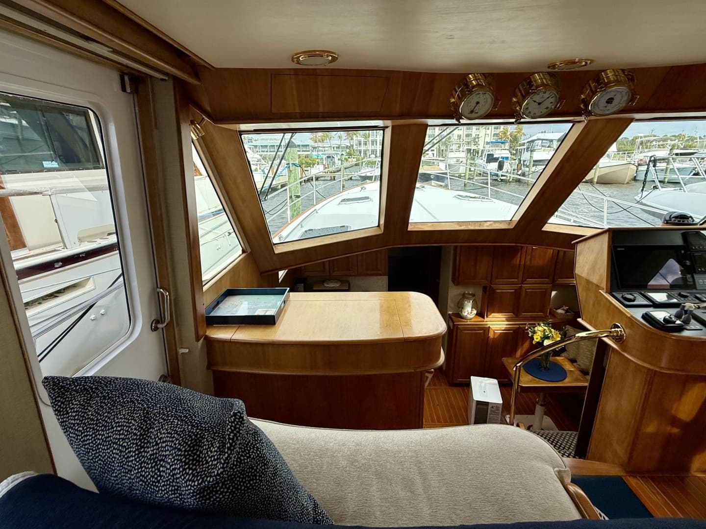 2002 Legacy Yachts 52
