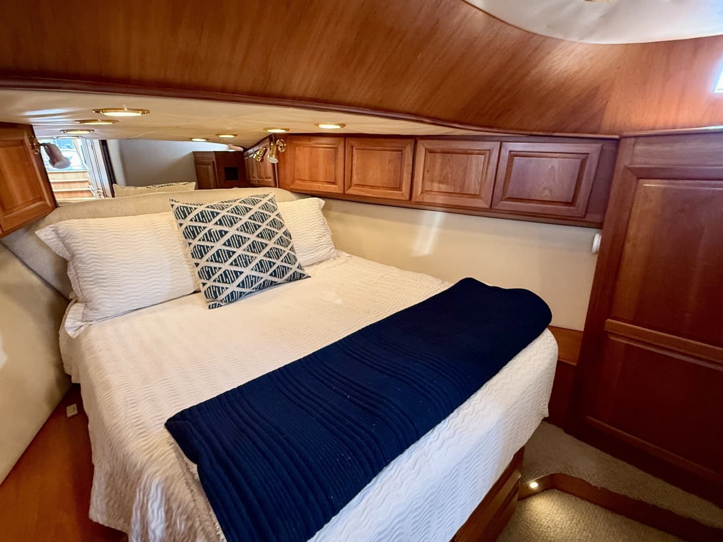 2002 Legacy Yachts 52