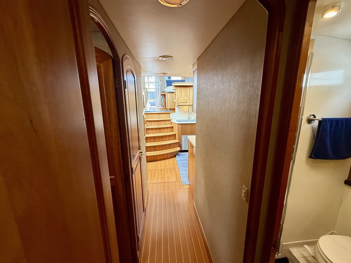 2002 Legacy Yachts 52