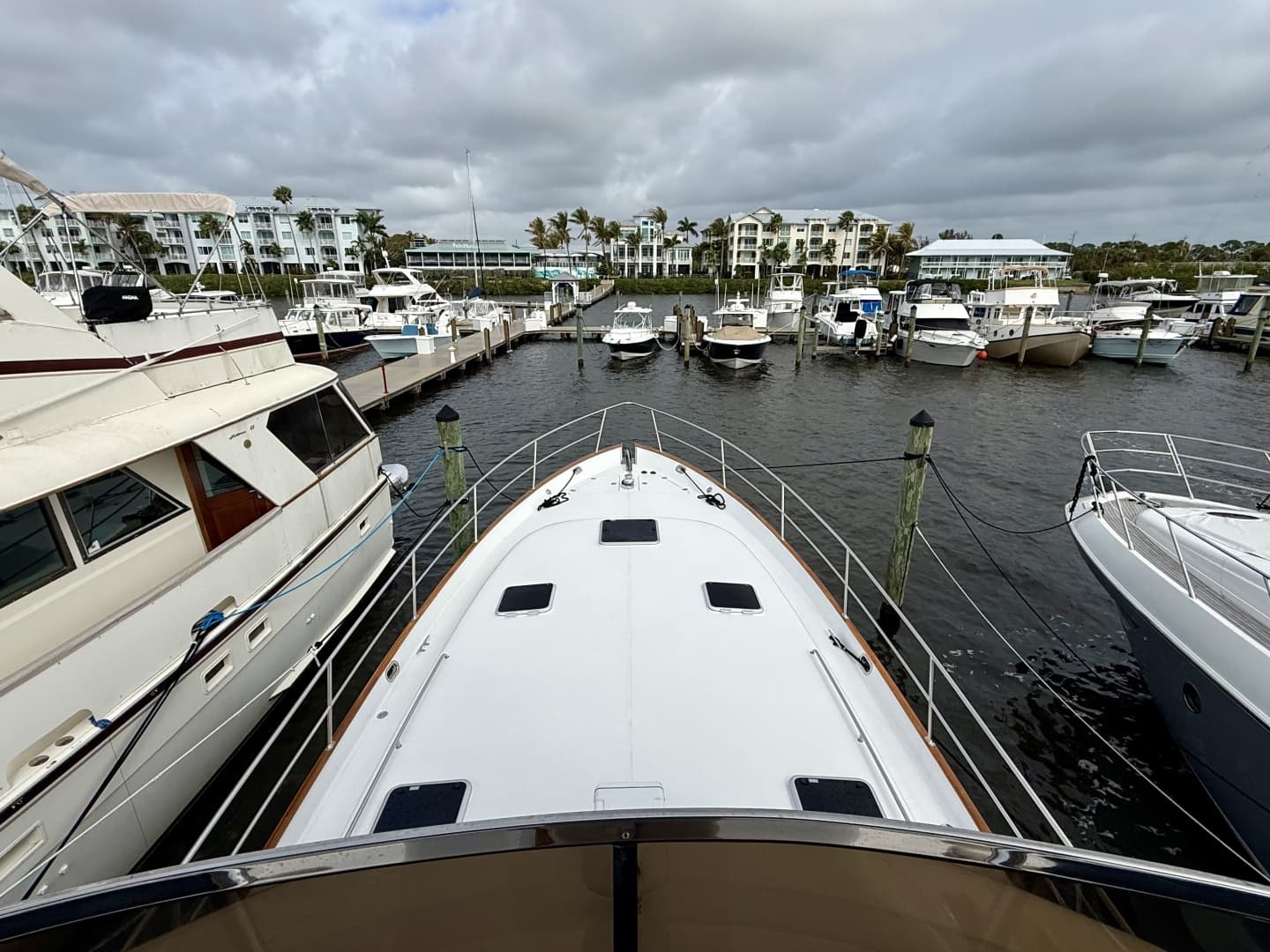 2002 Legacy Yachts 52