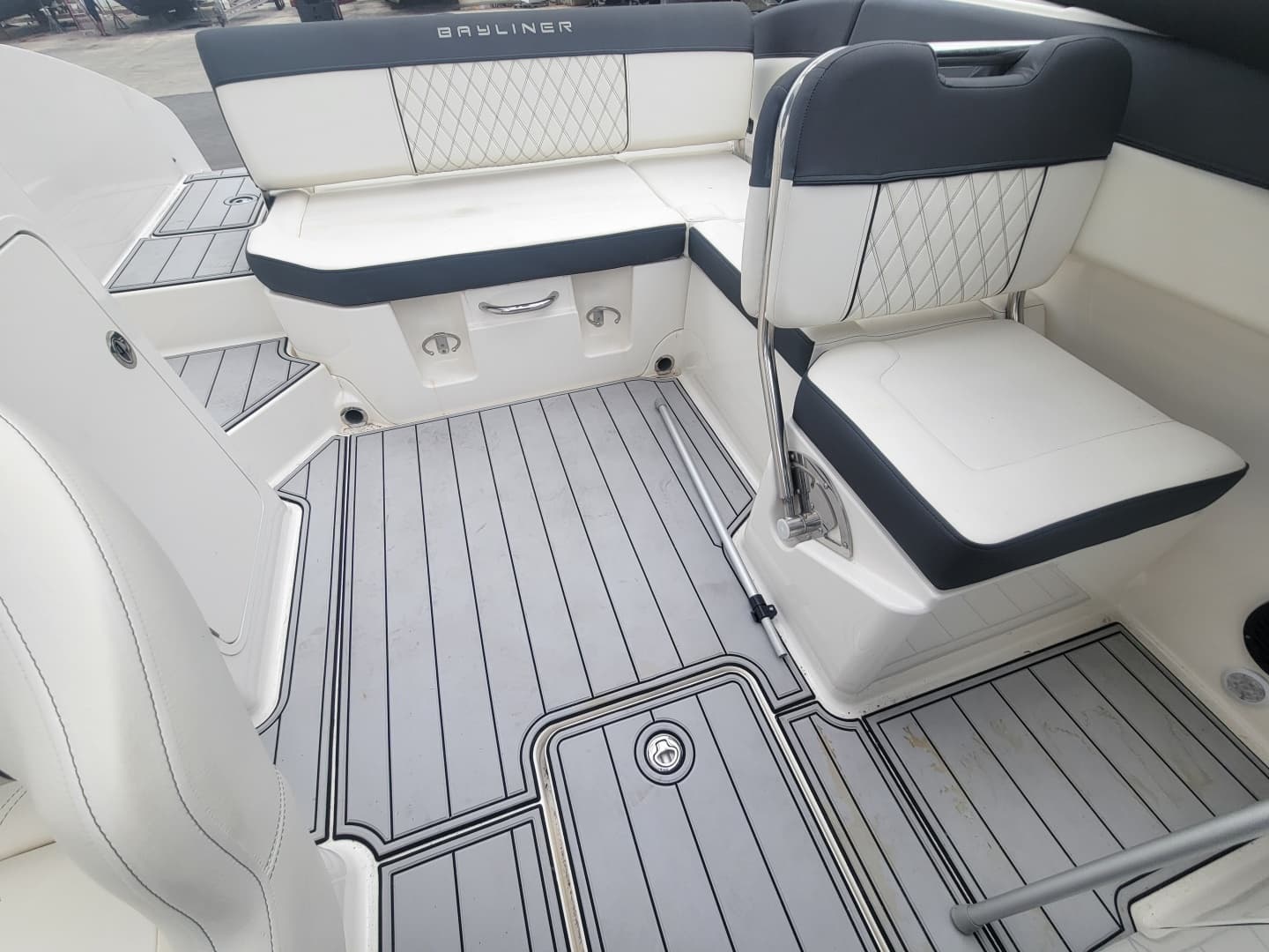 2023 Bayliner DX 2200