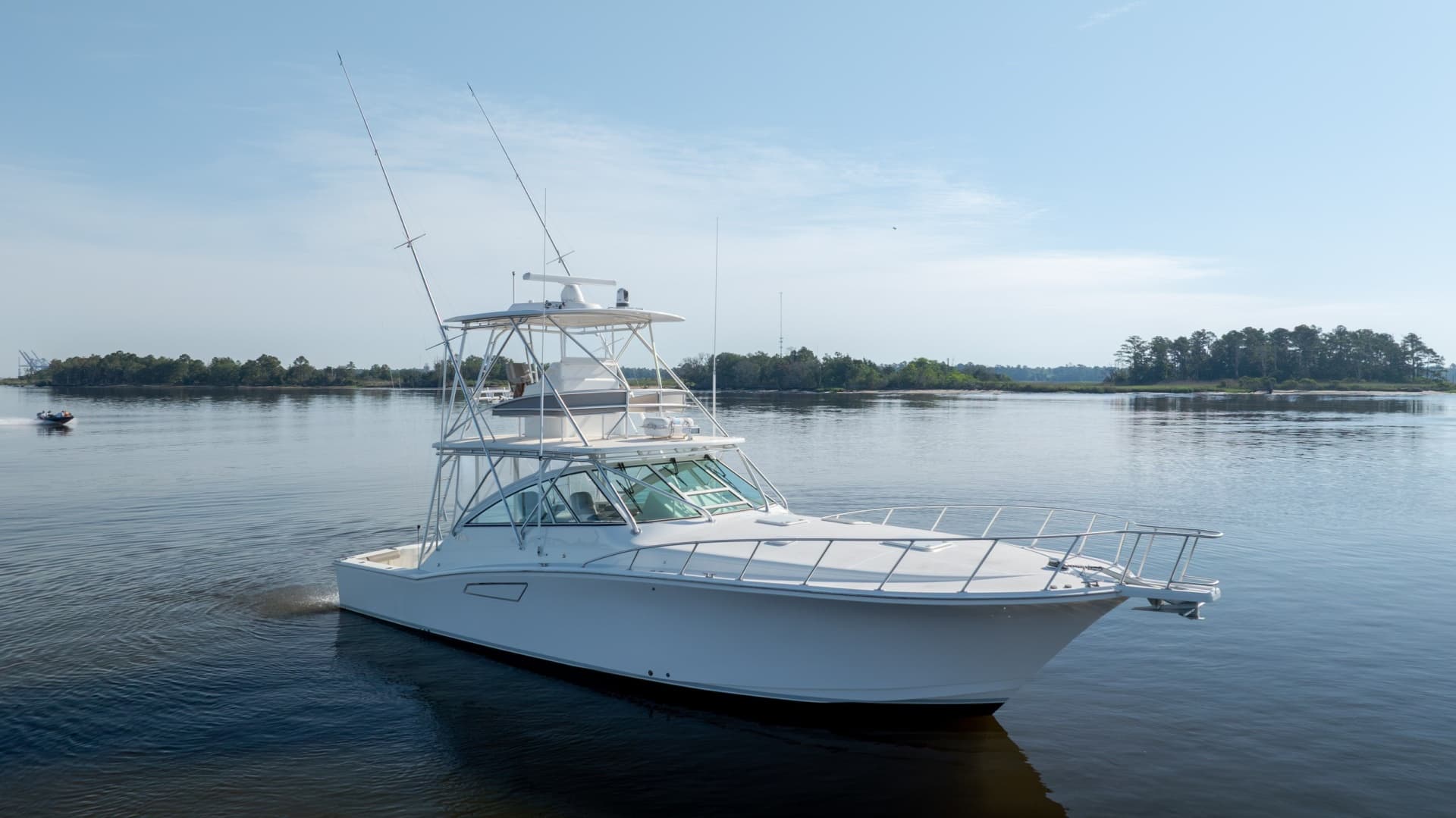 2005 Cabo 45 Express