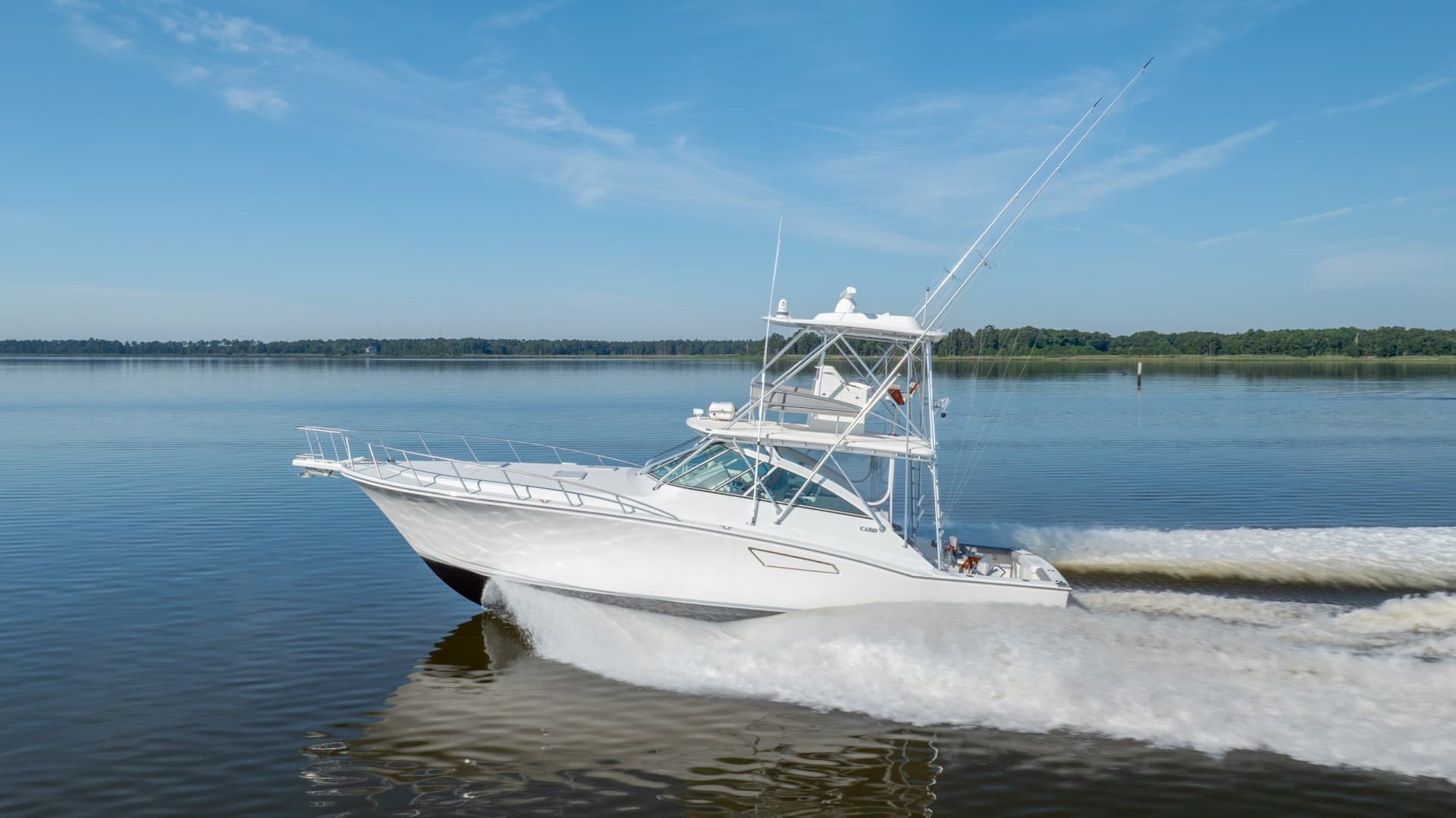 2005 Cabo 45 Express