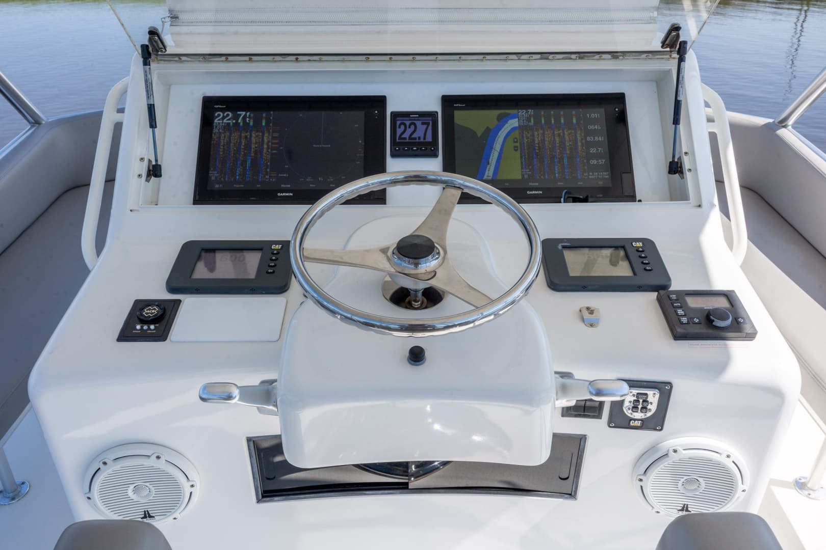 2005 Cabo 45 Express