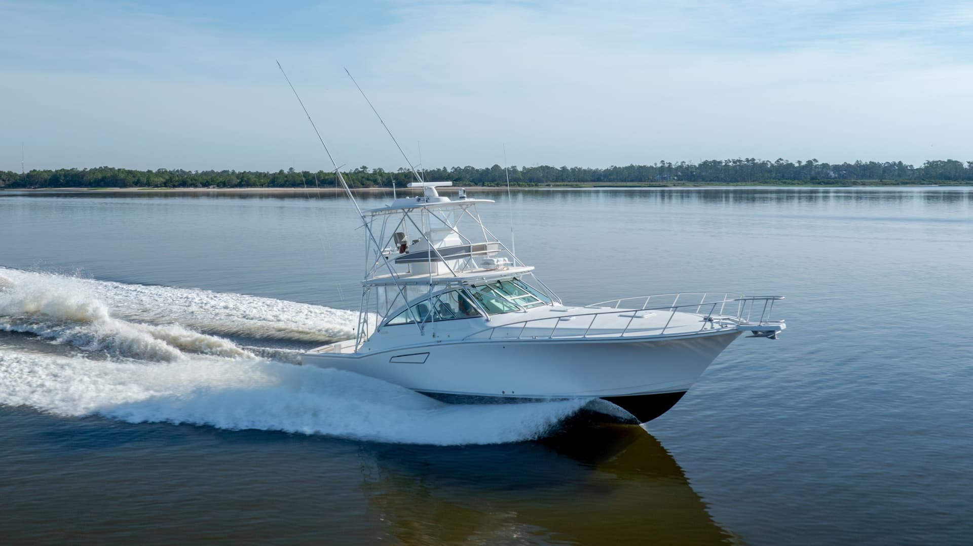 2005 Cabo 45 Express