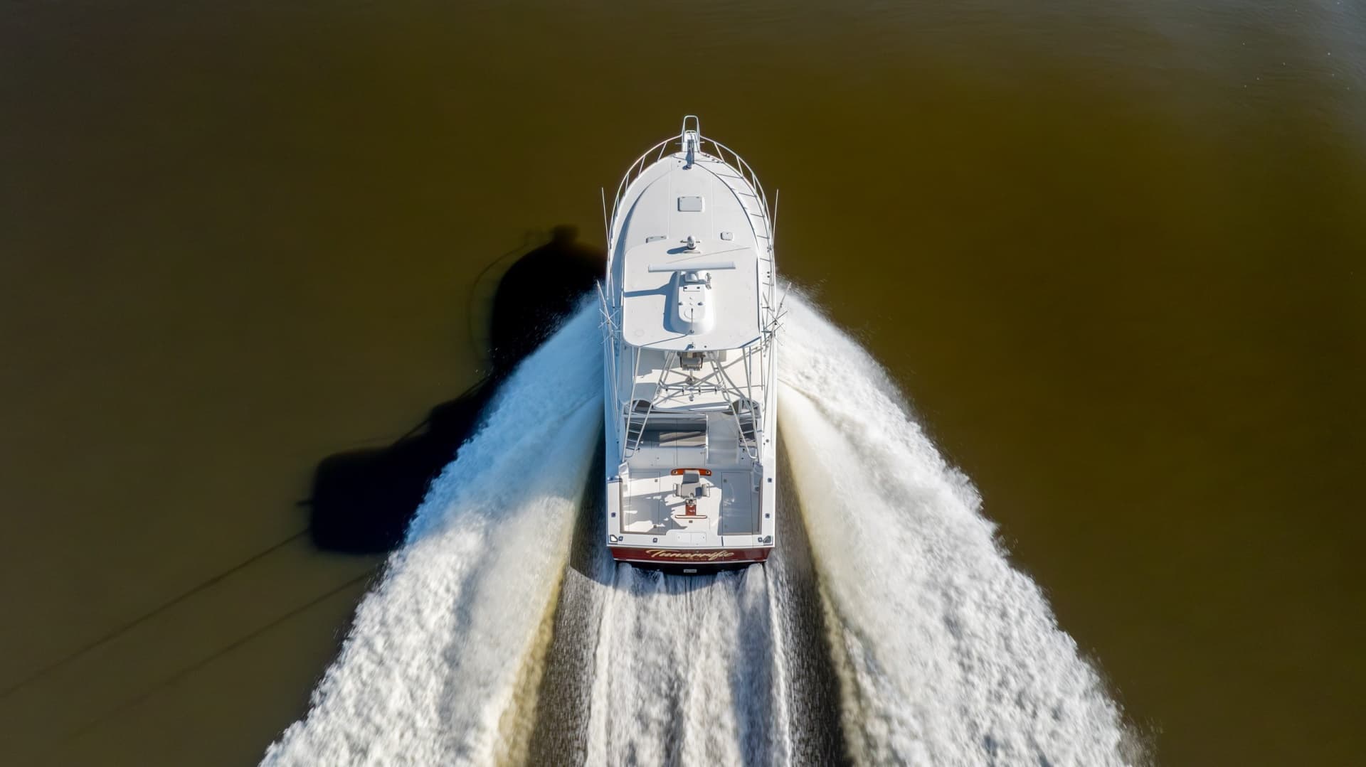 2005 Cabo 45 Express