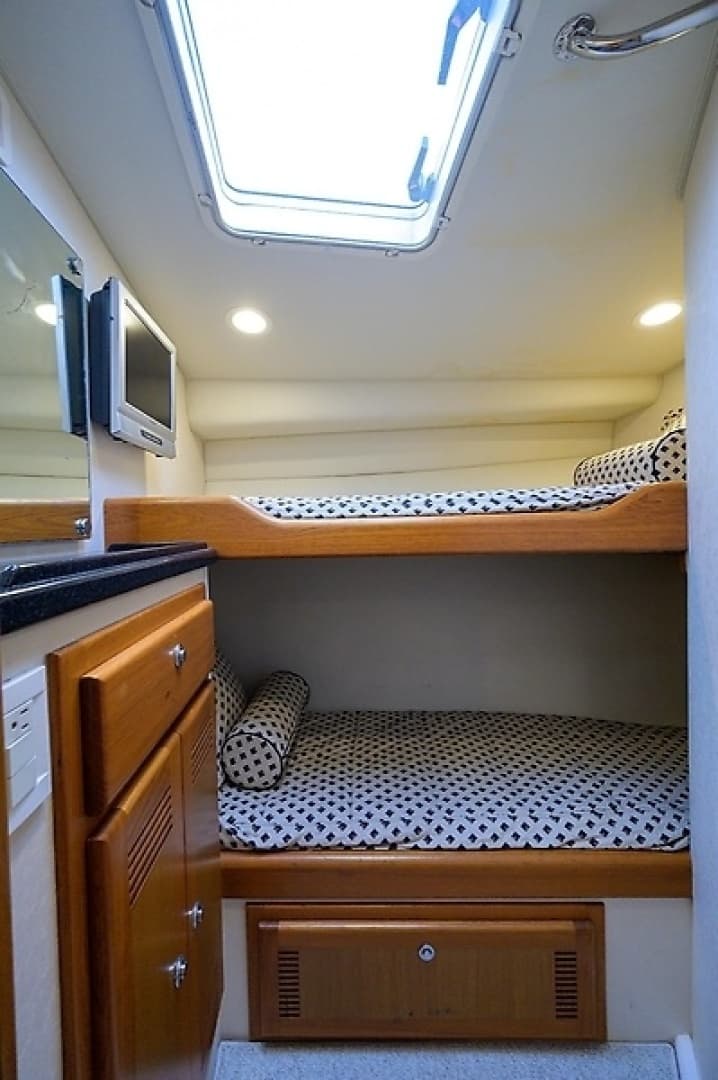 2005 Cabo 45 Express