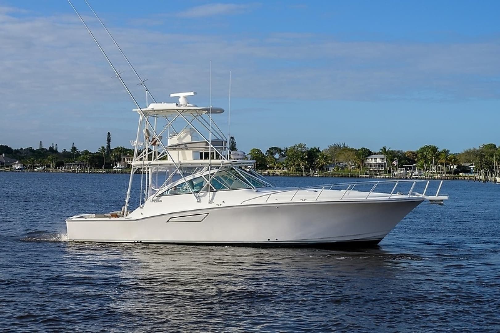 2005 Cabo 45 Express