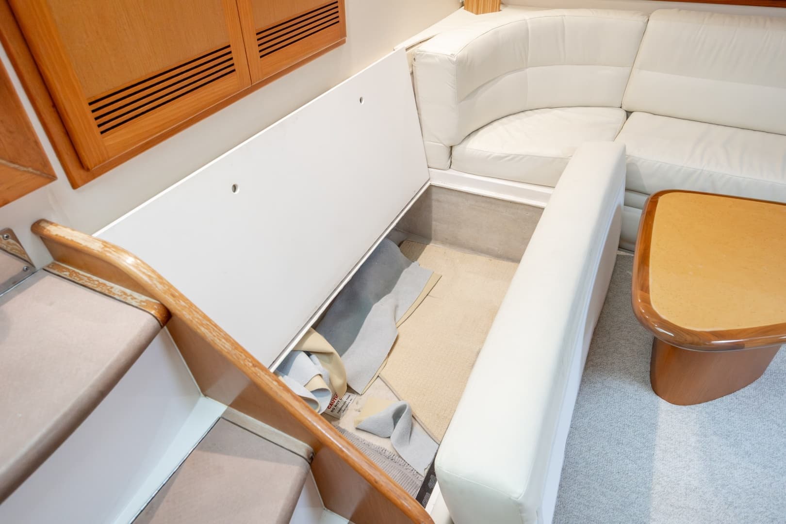2005 Cabo 45 Express