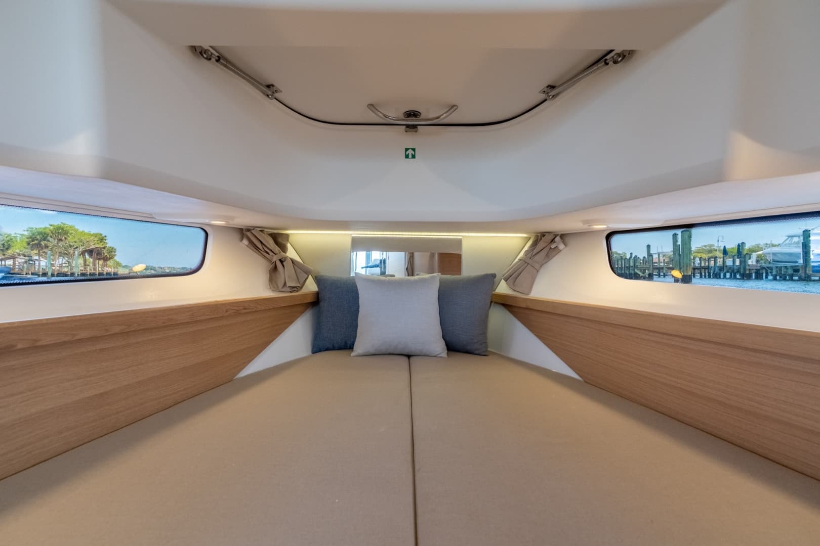 2025 Nimbus Tender 11